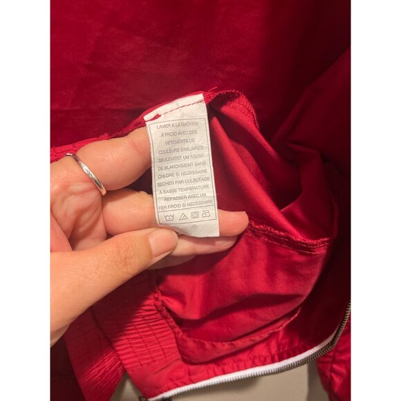 Zine Hooded Lightweight Windbreaker Jacket Sz M Red Zipper Closure Elastic Hem - Picture 6 of 7